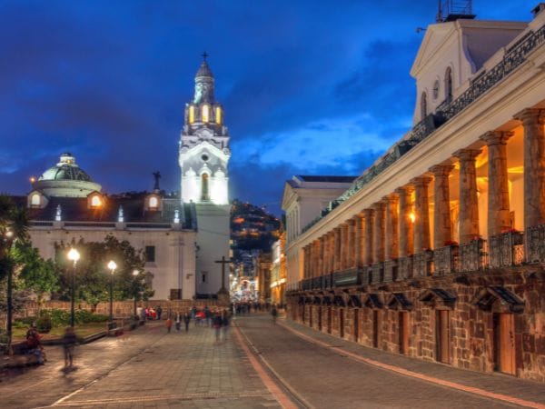 Tu Primer Día en Quito: Explora la Capital de Ecuador