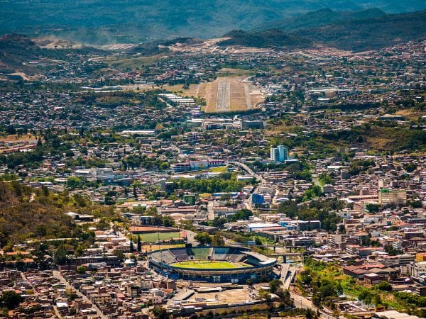 Tu Primer Día en Tegucigalpa, Honduras: Guía de Exploración